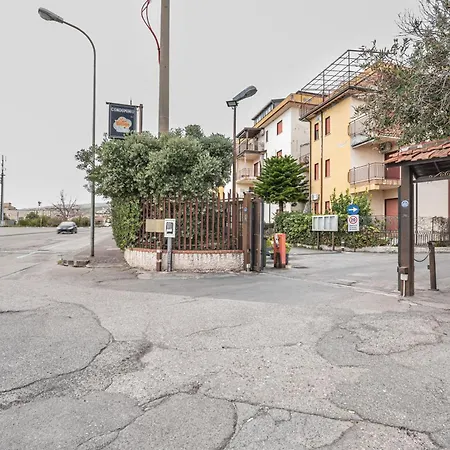 Cozy X2 - W/ Balcony 公寓